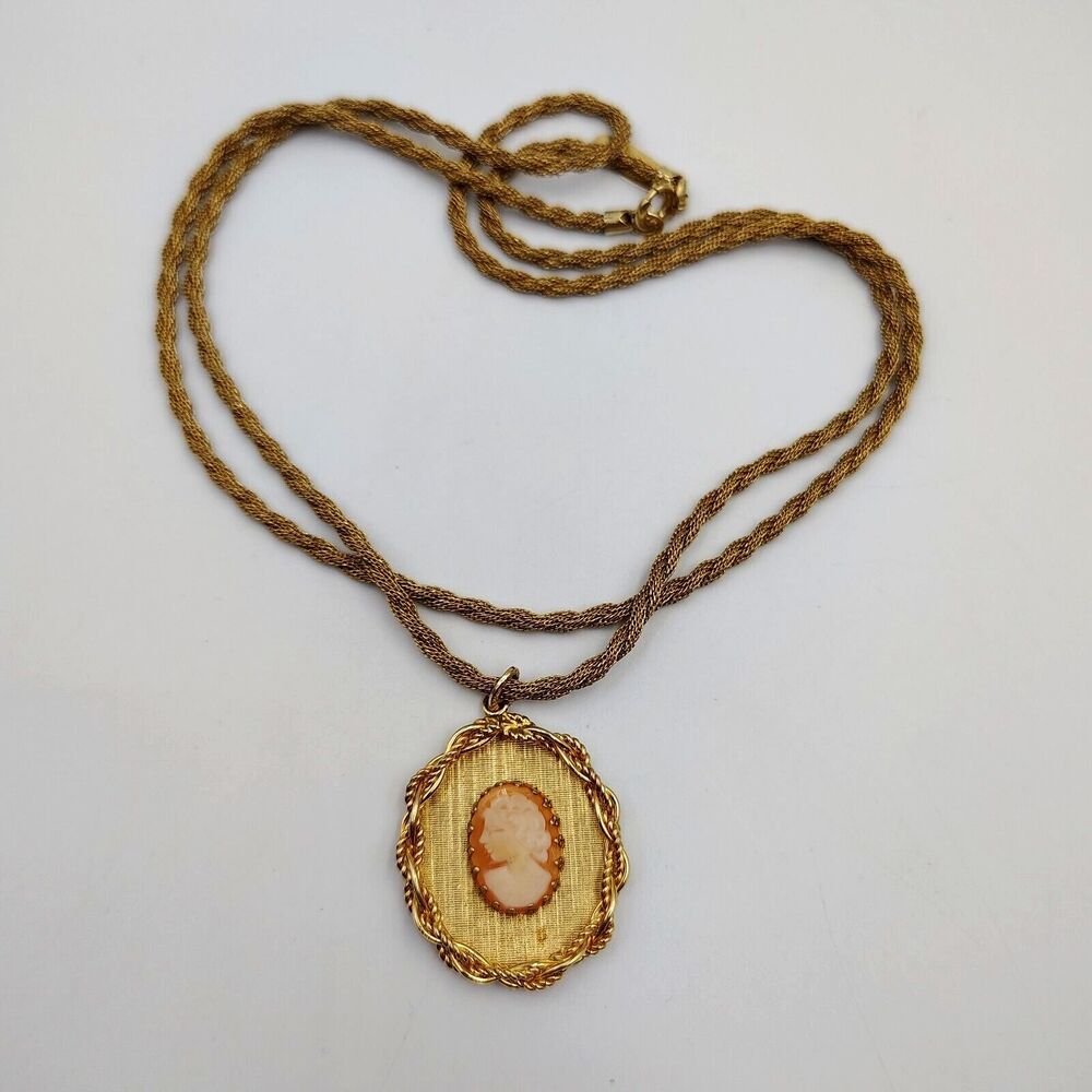 Vintage JB 12K Yellow Gold Overlay Carved Shell Cameo Pendant Necklace